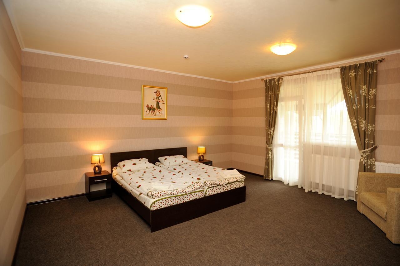 Hotel Vulyk Duliby ภายนอก รูปภาพ